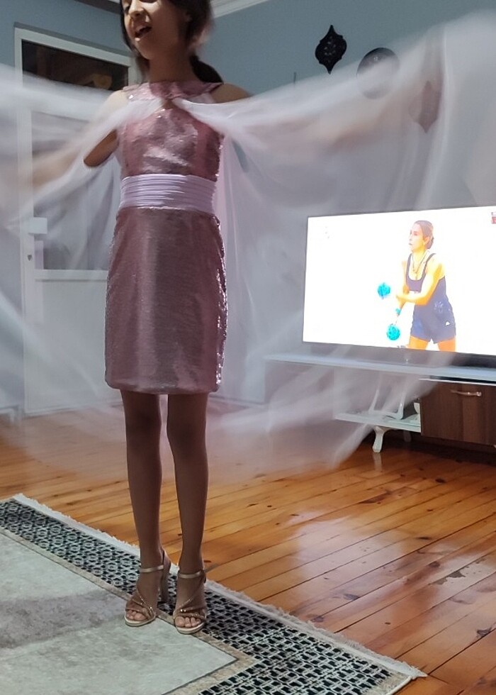 8ile 12 yaş arası kullanılabilir 1 kere giyildi  - Görsel 3