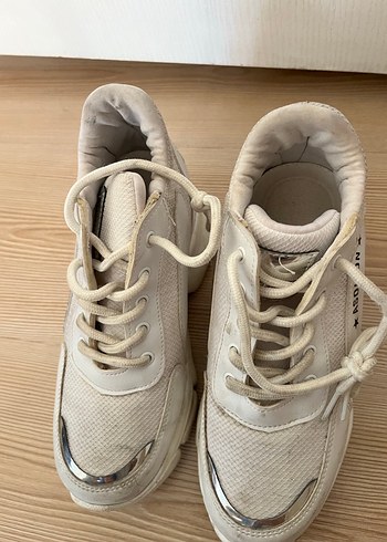 Diğer Gri Beyaz Bağcıklı Kadın Stiletto Sneaker