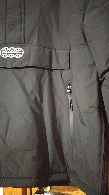 m Beden Pull & Bear kanguru mont sıfır hiç kullanılmamış