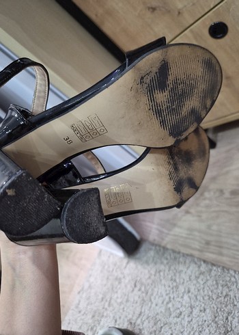 Kalın topuklu ayakkabı - Görsel 3