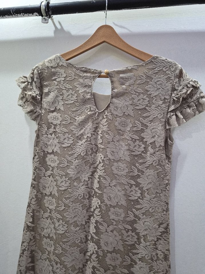 Dantel Detaylı Midi Elbise - Görsel 3