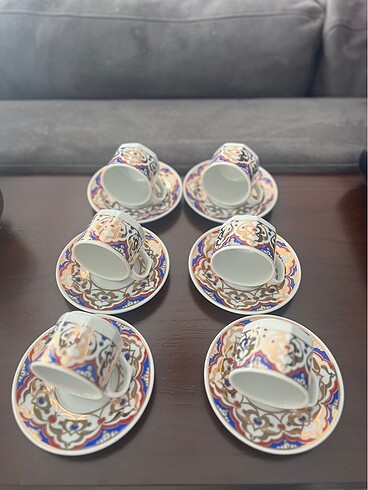 Beden Güral Porselen 12 parça Nescafe Takımı.