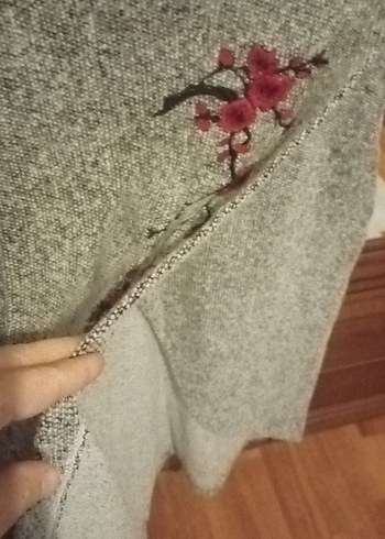 Nakışlı Gri Triko Kadın süveter. Ürün hiç kullanılmadı. - Görsel 6