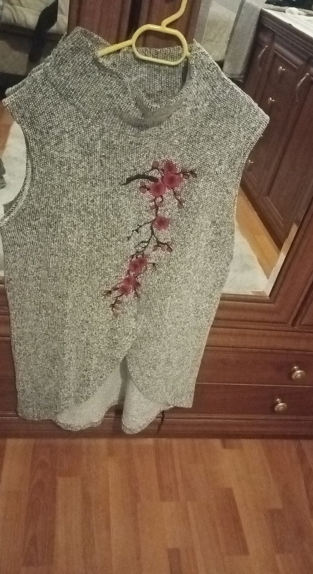 Nakışlı Gri Triko Kadın süveter. Ürün hiç kullanılmadı. - Görsel 2