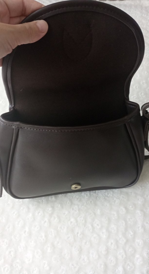 Kahverengi Deri Tokalı Kadın Çapraz Çanta - Görsel 4