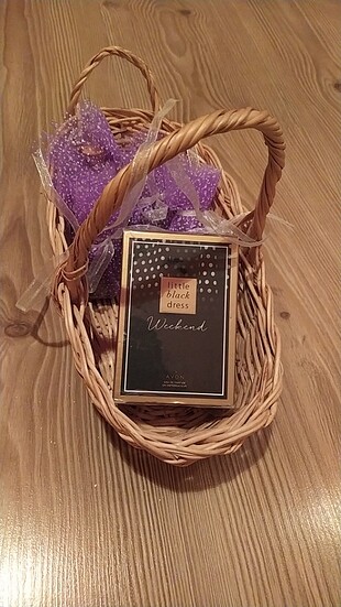 Little black weekend avon kadin parfum 50 ml ×2