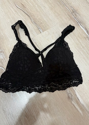 Siyah Dantel Gotik Bralet
