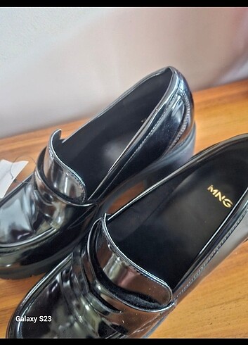 Mango Mango Topuklu kalın taban Oxford/loafer