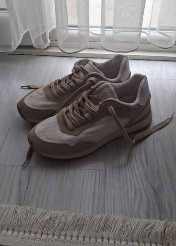 Defacto Bej Beyaz Bagcikli Gunluk Sneaker