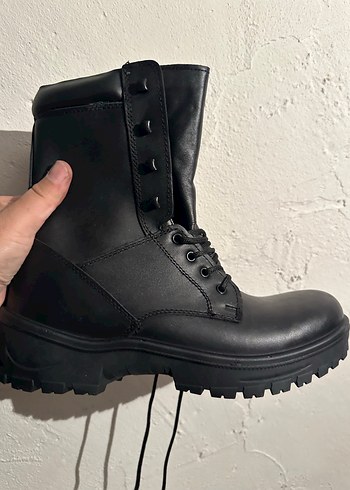 Siyah Erkek Kaymaz bot 44 numara - Görsel 2