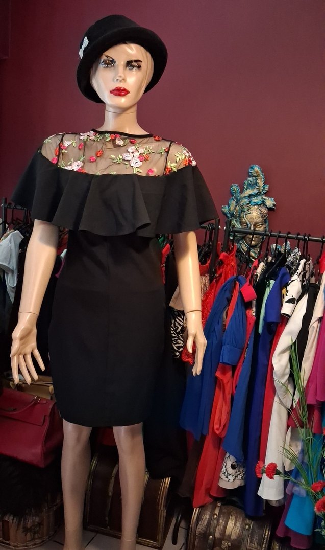 Üst kısmı tül üzerine nakışlı abiye elbise - Görsel 2