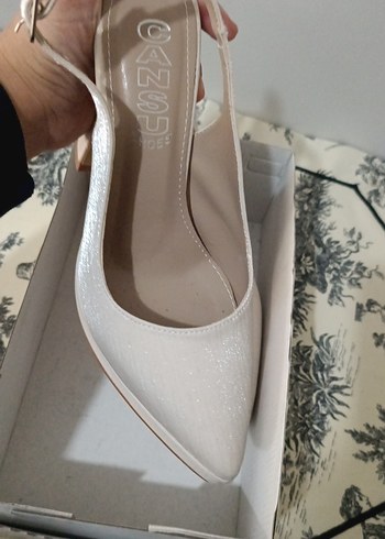 ten rengi hafif parlak kalın topuklu ve platformlu - Görsel 4