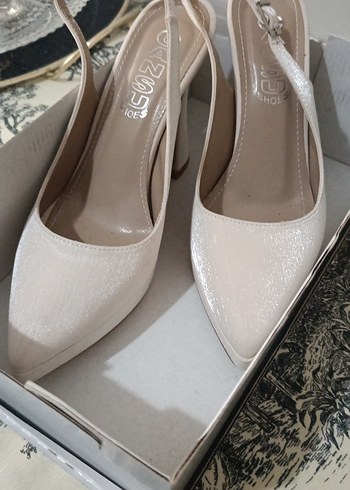 ten rengi hafif parlak kalın topuklu ve platformlu - Görsel 2