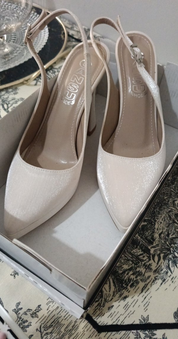 ten rengi hafif parlak kalın topuklu ve platformlu - Görsel 2