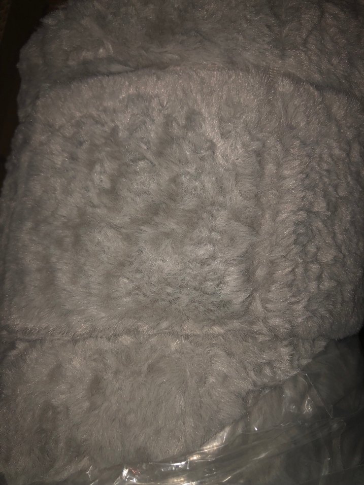 Gri Kareli Yumuşak Battaniye - Görsel 3