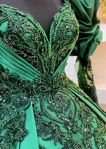 Uzun Kollu V Yaka Nakışlı Nişan Elbisesi - Görsel 2