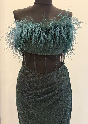 Koyu Yeşil Kürklü Uzun Abiye Elbise - Görsel 3