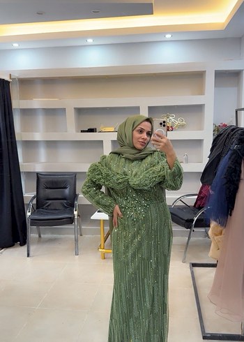 Kadın Uzun Kollu İşlemeli Uzun Abiye Elbise - Görsel 2