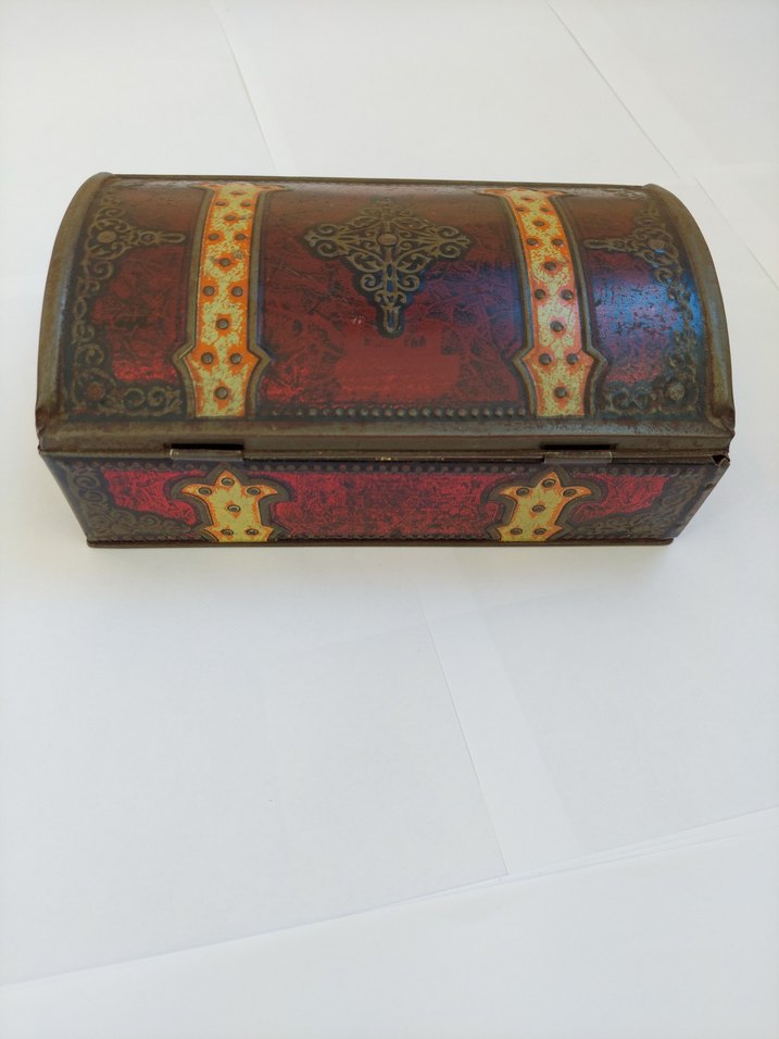 ÖZEL ANTİKA DİKİŞ KUTUSU 68 SENELİK ! TERTEMİZ ! - Görsel 5