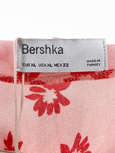 xl Beden çeşitli Renk Bershka Uzun Elbise %70 İndirimli.