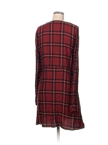 l Beden Pull and Bear Kısa Elbise %70 İndirimli.