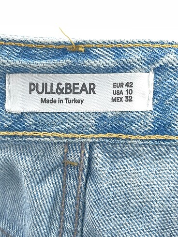 42 Beden çeşitli Renk Pull and Bear Jean / Kot Şort %70 İndirimli.