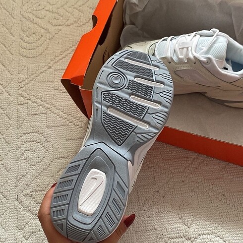 Nike BEYAZ TECNO NİKE SPOR AYAKKABI