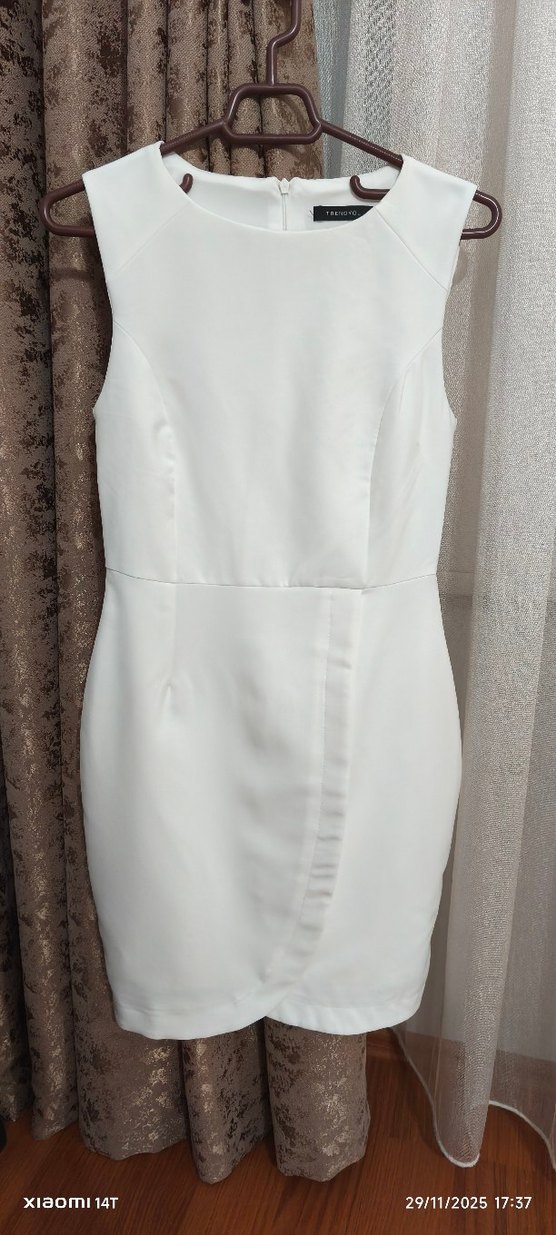 çan  Kolsuz Midi Elbise - Görsel 3