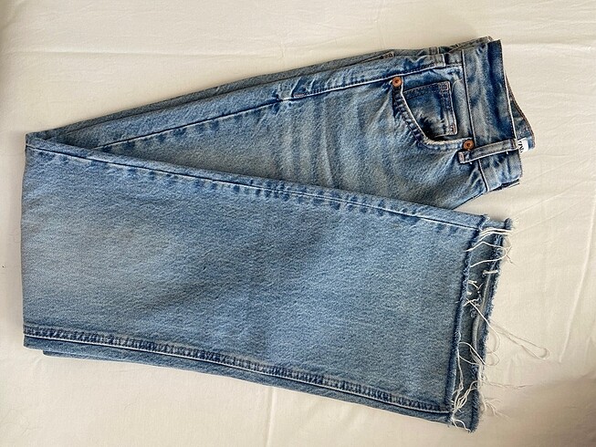 32 Beden Zara Strait jean