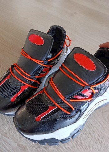 ilvi ilvi spor ayakkabı