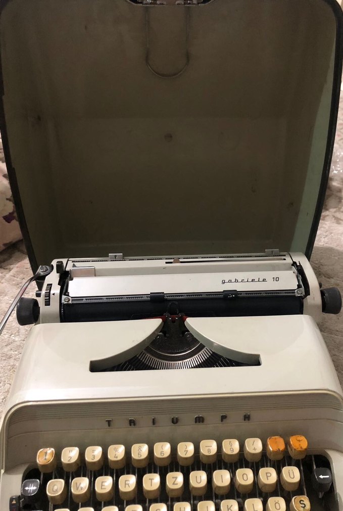 Antika TRIUMPH Gabriele 10 Daktilo - Görsel 4
