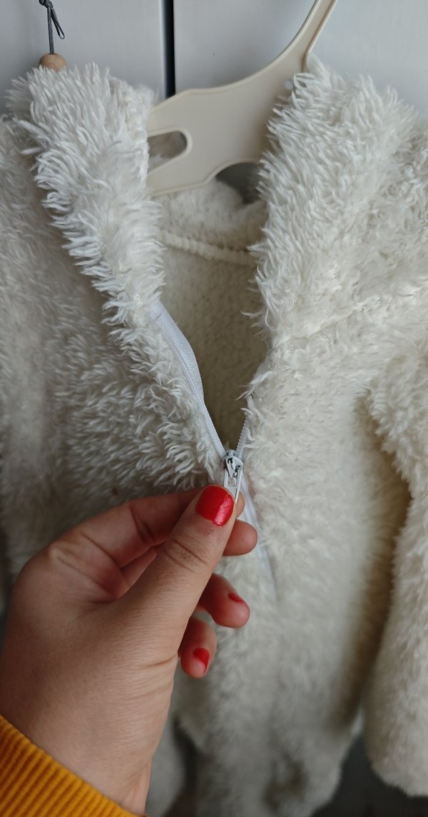 Beyaz Kürklü  Kapşonlu Tavşan Tulum - Görsel 3