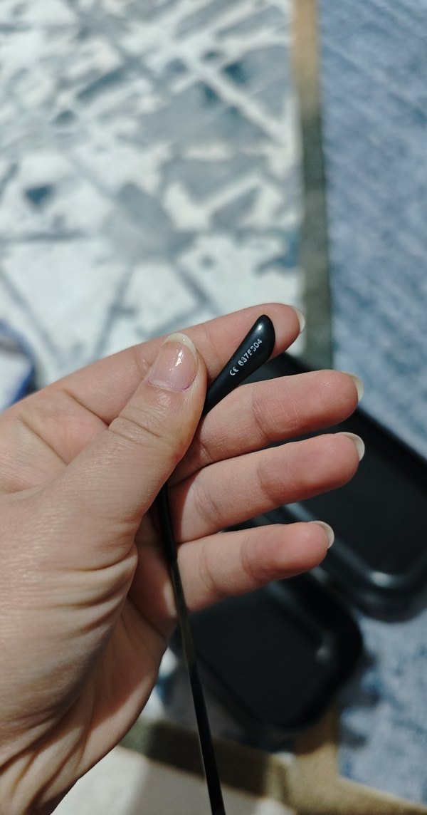 Parlak Siyah Gotik Kadın Güneş Gözlüğü - Görsel 3