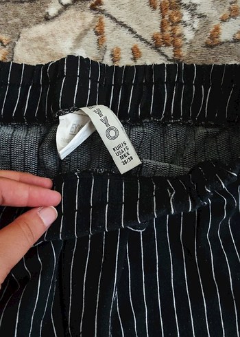 s Beden Siyah Çizgili Kadın Kot Pantolon