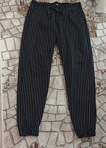 Siyah Çizgili Kadın Kot Pantolon