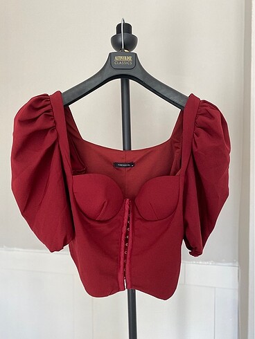 Bordo renk Korse crop