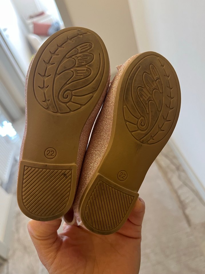 Pembe Fiyonklu Kız Babet Ayakkabı - Görsel 3