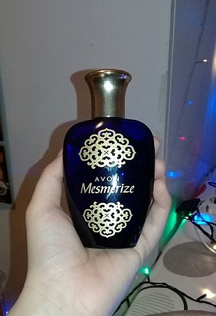 Avon Mesmerize parfüm 