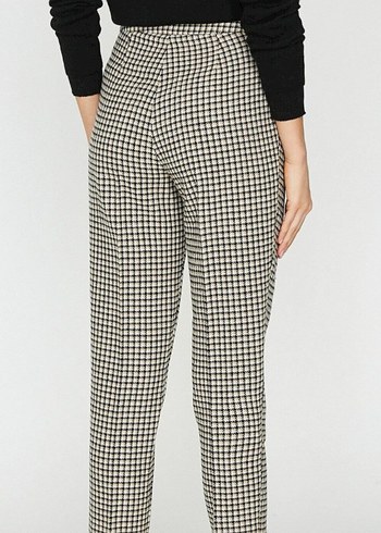 H&M Kazayağı Desenli Kumaş Pantolon - Görsel 2