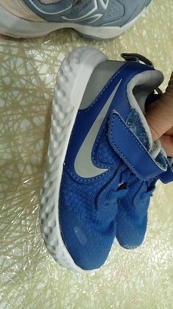 23 Beden mavi Renk Nike erkek çocuk ayakkabi orijinalden