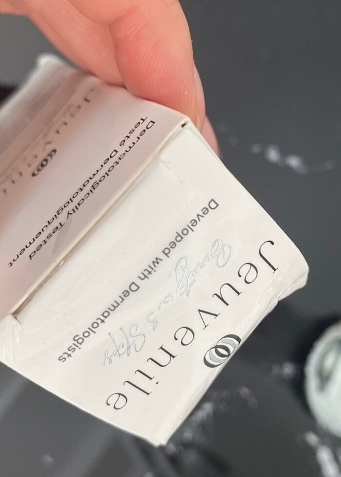 Jeuvenile Liposomal  vitamin C  serum - Görsel 2