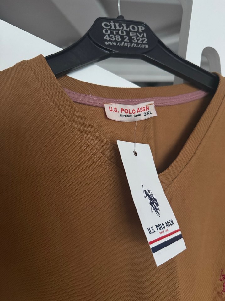 U.s polo tshirt v yaka - Görsel 3