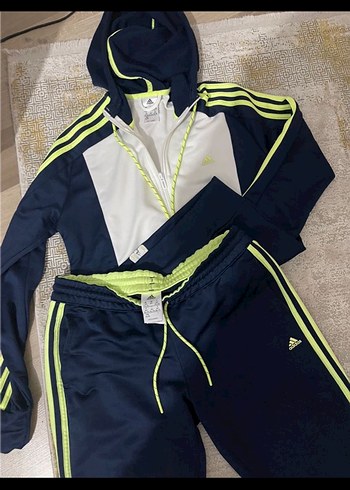 Adidas orijinal eşofman takımı - Görsel 2