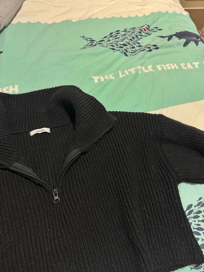 Siyah crop kazak fermuarlı - Görsel 2