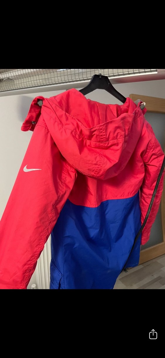 Nike orijinal su geçirmez mont - Görsel 2