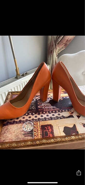 Zara Turuncu stiletto