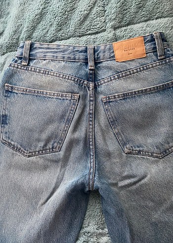 Bershka Düşük Bel Straight Jean - Görsel 4