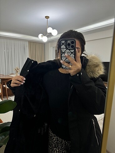 m Beden siyah Renk ZARA WİNTER FİTTED PARKA