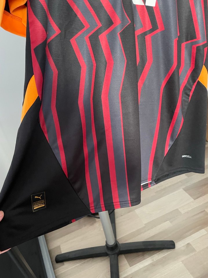 Orjinal Galatasaray forma - Görsel 3