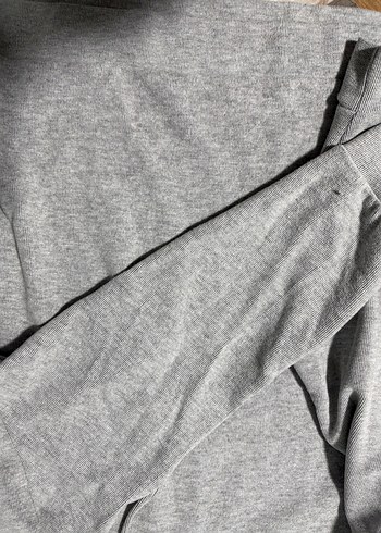 Gri Kapüşonlu Kadın Sweatshirt - Görsel 3